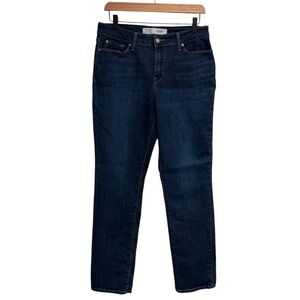 Signature by Levi Strauss Dark Blue Mid-Rise Straight Women's Straight Leg Jeans